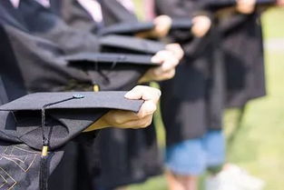 留学中介排名大比拼，这10个Tips助你避开陷阱，找到靠谱自费出国留学服务